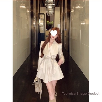 Ženski chenille windbreaker kardigan s kaišem u struku, srednja duljina, poluotvoren ovratnik, trake