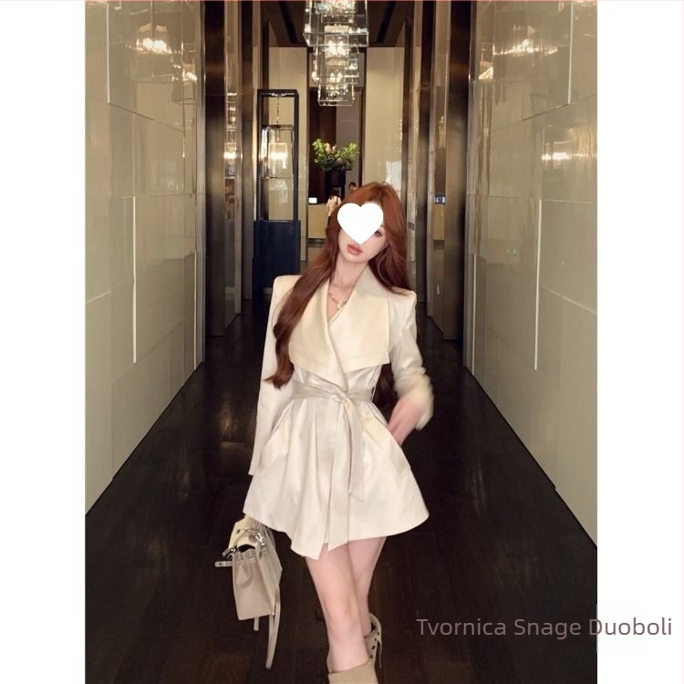 Ženski chenille windbreaker kardigan s kaišem u struku, srednja duljina, poluotvoren ovratnik, trake