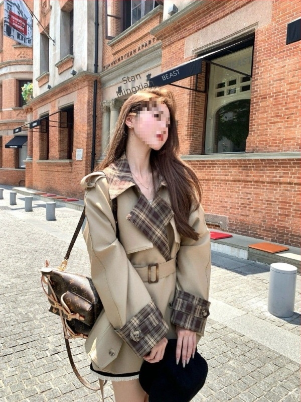 Ženski windbreaker u jesenskom retro stilu s labavim krojem, patchwork i 3D uzorak, A-silueta, poliester materijal