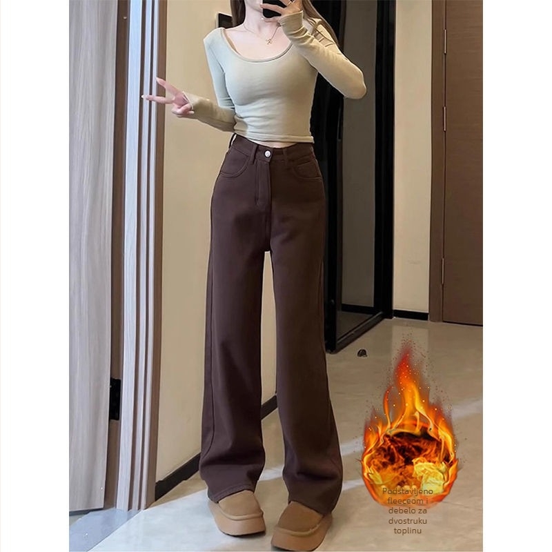 Džins hlače ravnog kroja, podstavljene flisom, debeli materijal, slobodan obim struka, 95% pamuk (Zima 2024)