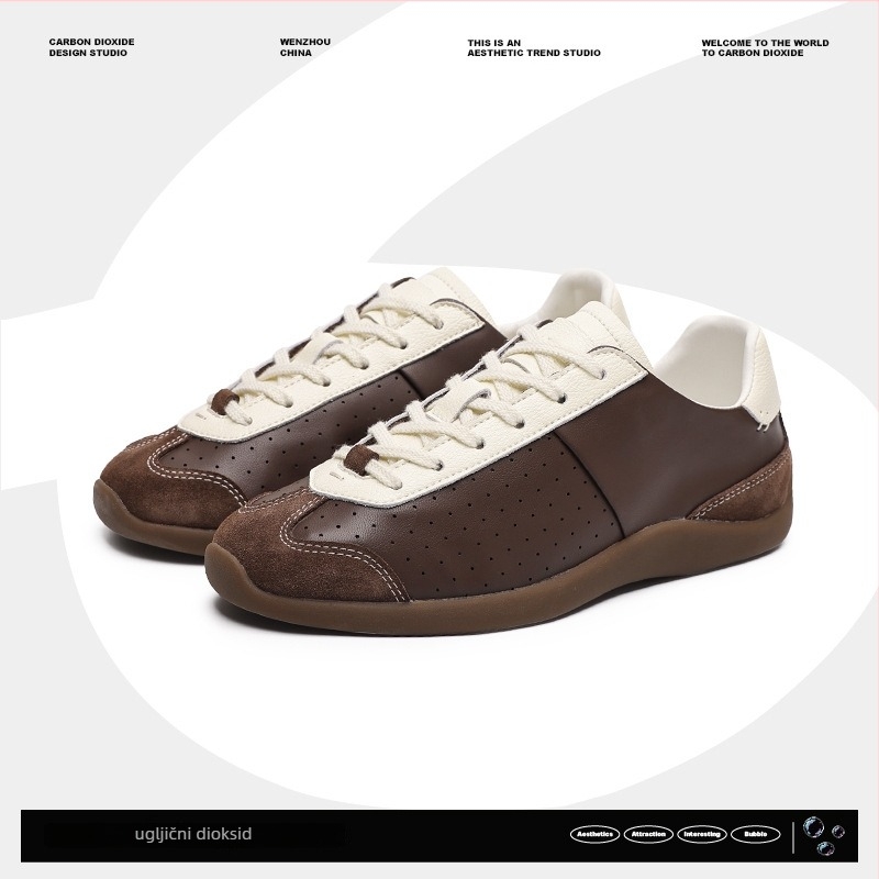 Unisex tenisice s okruglim vrhom, gornji dio od mješovitih materijala, vezanje šnurkama, niska peta 1–3 cm, gumeni potplat