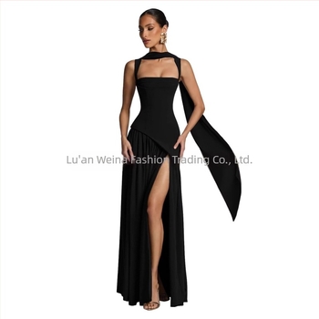 Večernja haljina od poliestera, dugačka, bez rukava, s izrezom tubusnog tipa