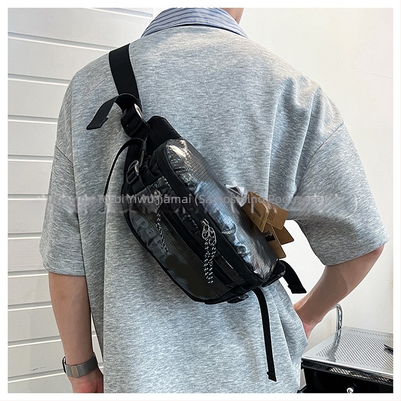 Višenamjenska crossbody torba, poliester, dumpling oblik, zatvaranje sa zipom, laminirana unutarnja pretinac, jedan remen