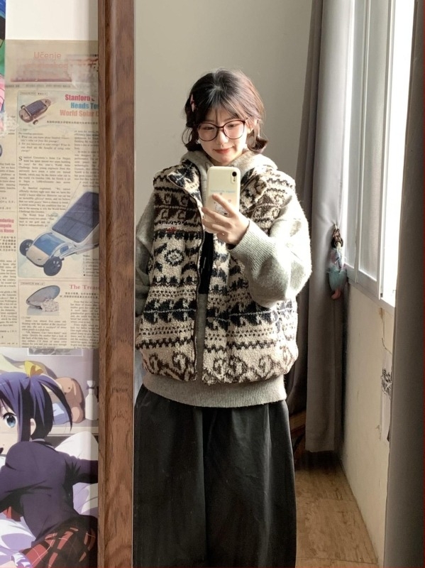 Ženski fleece prsluk s geometrijskim uzorkom, stojećim ovratnikom, zatvaračem sprijeda, poliester punilo, ležeran kroj, retro kardigan stil (Zima 2025)
