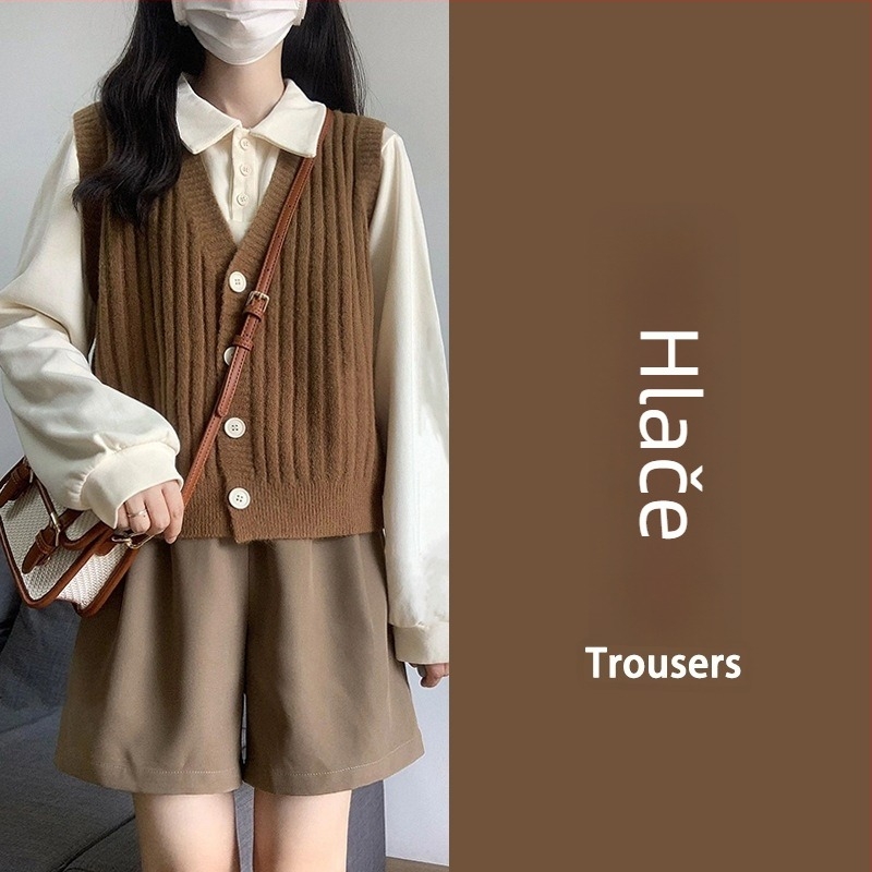 Ženski dvodijelni komplet: pleteni vest i šorc – jednostavan uzorak, poliester tkanina, dugi rukavi, proljeće 2023