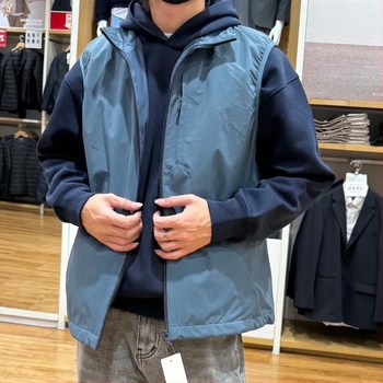 Vjetrovka s kapuljačom - Corduroy materijal, glavni materijal acetat vlakna, lagana, zatvarač sprijeda, proljeće