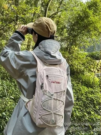 Vanjski ruksak za aktivnosti na otvorenom: planinarenje, alpinizam i vožnju biciklom, unisex, ultralak najlonski ruksak, jastučići s zračnim jastukom, kompatibilan s 15-inčnim prijenosnim računalom