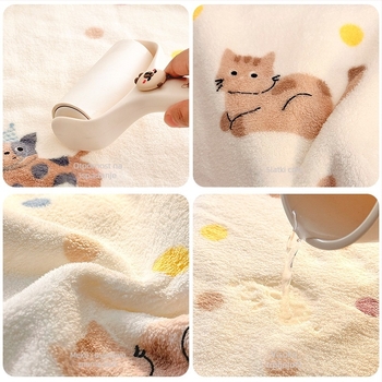 Kupaonski ručnik s dizajnom mačkice, koralni flis, 400–500 g, 32 niti, šivanje i obična tkanina