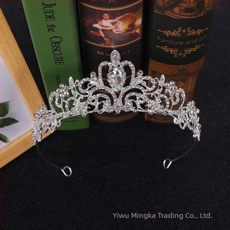 Vjenčani set nakita: tiara, ogrlica i naušnice s rhinestones; legura, križni lanac; motivi: ljubav/kapljica/zvono