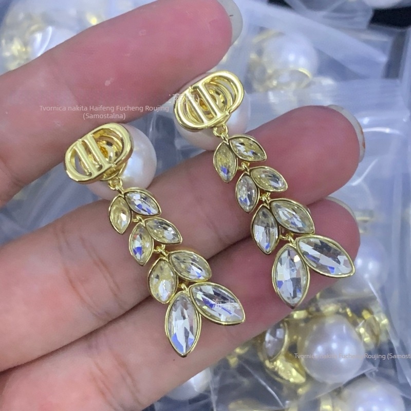 D Brand 2025 nova kolekcija luksuznog nakita inspiriranog zvijezdama, u retro euro-američkom stilu, s rhinestones i ogrlicom s motivom pšenice za žene