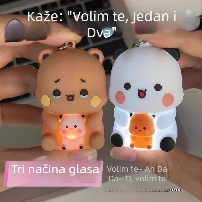 Svjetleći ključ-ukras za ruksak, slatka plastična priča lutka s funkcijom „volim te” i tri glasovne poruke (igračka 14+).