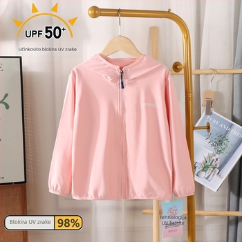 Dječja UV zaštitna kapuljača ljetna jakna (Glavni materijal: poliester 95%; Sastav materijala: smjesa kemijskih vlakana; Podstava: Nylon F; Težina: 200 g; Dobna skupina: 7–12 godina)