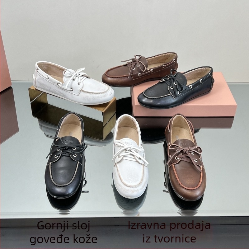 Ženske ravne cipele, okrugla nosnica, gornji dio od kože prvog sloja krave, gumeni potplat, slip-on