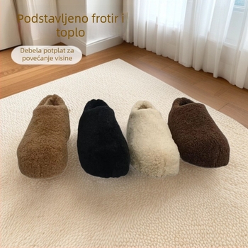 Zimske ženske loaferice od umjetne ovčje vune, gornji dio od umjetne ovčje vune, podstava od umjetnog kratkog pliša, gumena potplat, visina pet 6-8 cm