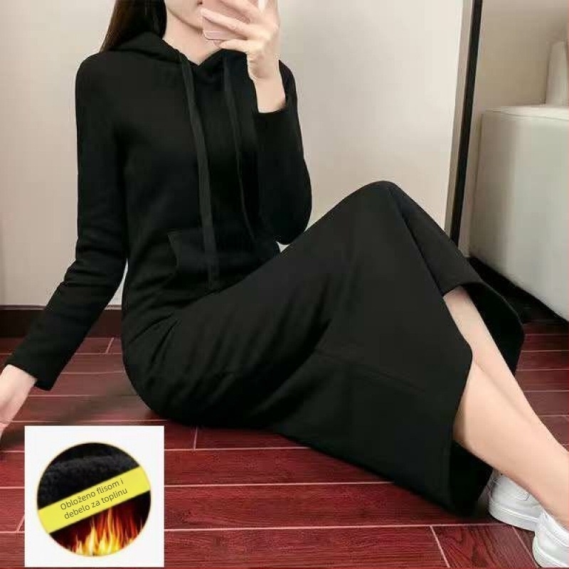 Pamukasta haljina s kapuljačom, jednobojna, dugi rukavi, opušten struk