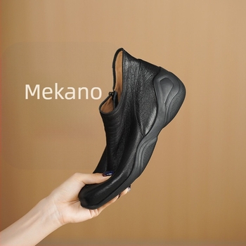 Ženske kratke čizme od ovčje kože s okruglim vrhom, bočnim zatvaračem, niski debeli pet, gumom na đoni