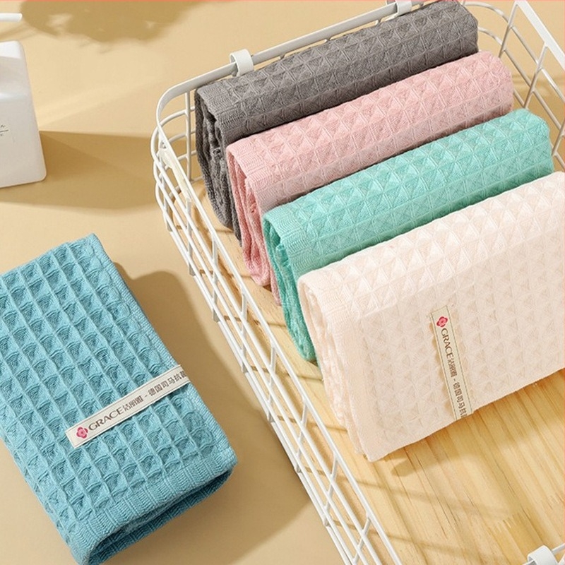 Ručnik za lice od pamuka s wafelnom gazom, ravna pletenina, 32 niti, 50–80 g, mekana i upijajuća za kućnu uporabu