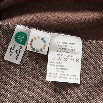 Pletena deka od kunićjeg baršuna, geometrijski i apstraktni uzorak, težina 300–500 g, vintage stil