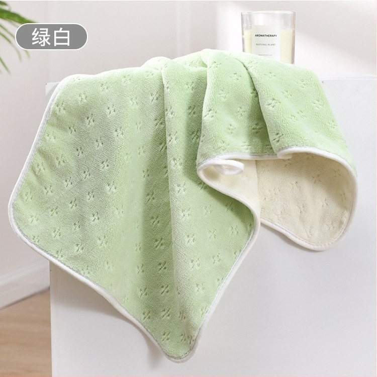 Koralni fleece ručnik za lice, 150D, obrubljen na rubu, 120–140 g