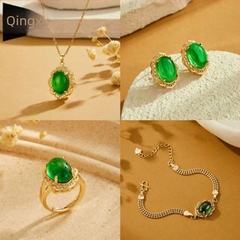 Set nakita od chrysopraza: ogrlica, naušnice, prsten i narukvica; Materijal: titan čelik; Oblik: geometrijski; Lanac: križno kružni lanac; Stil: dvorac