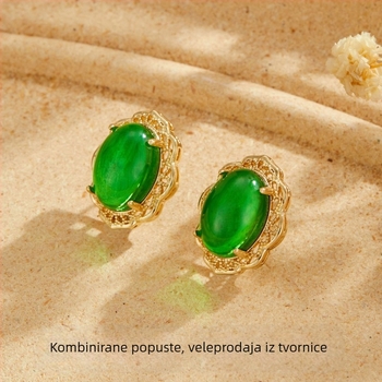 Set nakita od chrysopraza: ogrlica, naušnice, prsten i narukvica; Materijal: titan čelik; Oblik: geometrijski; Lanac: križno kružni lanac; Stil: dvorac