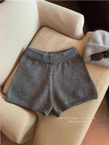 Široke pletene hlače s visokim strukom, dužina do tri četvrtine, Arctic fleece tkanina, poliester smjesa, mikroelastičnost