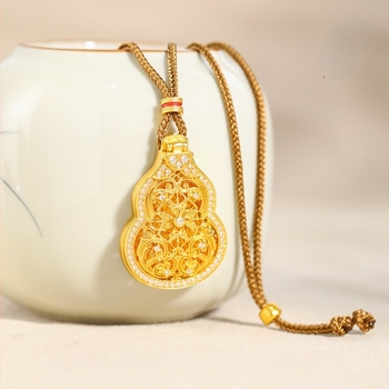 Ogrlica - Otvarajući bakren Buddha privjesak u obliku tikve, Vintage književno-retro stil, za žene (Materijal: Copper; Obrada: Electroplating; Značka: Puzuo)
