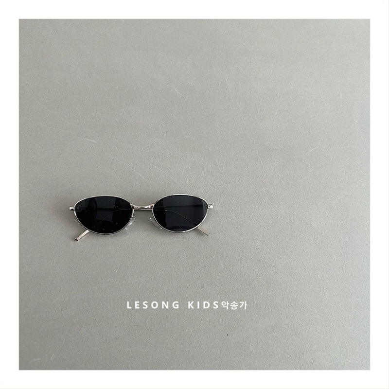Dječje sunčane naočale s korejskim stilom za putovanja, UV380, puni okvir, plastične leće, kvadratni okvir, proljetno izdanje 2025