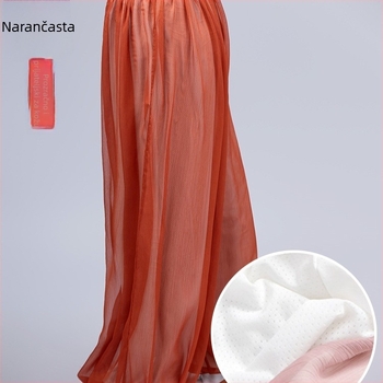 Ženske Tai Chi hlače – ljetni lagani model Lantern stil s osam-segmentnim brokatom, za jutarnju vježbu i svakodnevno nošenje. Tkanina: Chenille; Glavna komponenta: Spandex; Sadržaj glavne tkanine ispod 30%; Šifra proizvoda: F99M55H55M687T