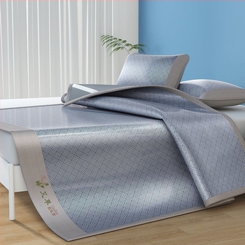 Ice Silk mat – Trodjelni set za dom, izšiveni detalji, kemijska vlakna