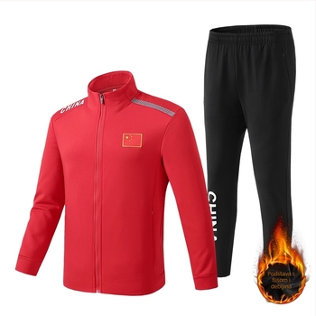 Zimski trening–sportski kostim, unisex; materijal Mink velvet; 95% poliester; unutarnji tank top; stojeći ovratnik; dugi rukavi; za Taekwondo, Wushu i Sanda.