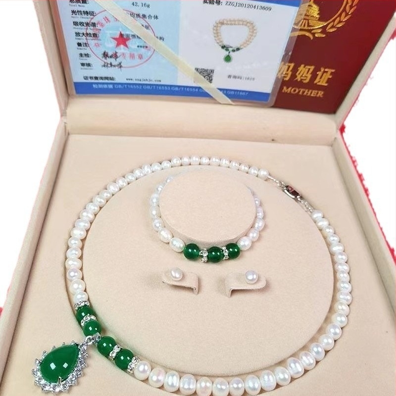 Colier s bisernih perli i privjeskom od legure (Brand: Xinjue Jewelry; Lanac: lanac od bisernih perli; Materijal: perla; Privjesak: legura; Stil: jednostavno)