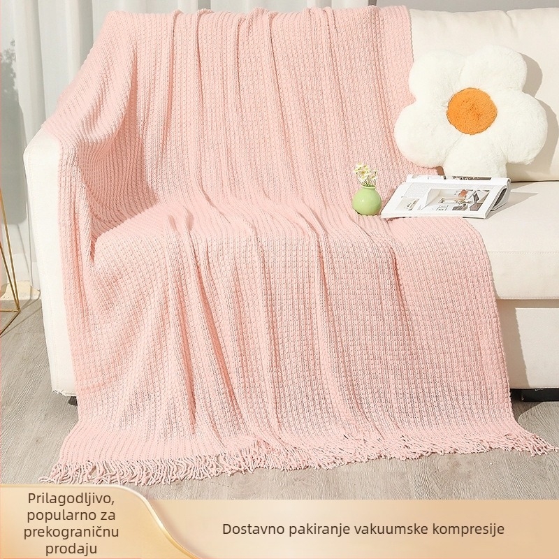 Ins stil deka od akrilnih vlakana s resicama, jednobojna, za sve sezone