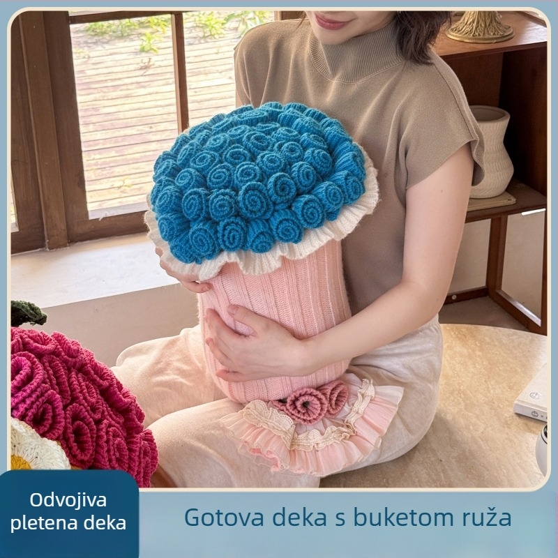 Jastuk za kauč i pleteni deka u kontrastnim bojama s buketom ruža, set jastuka i deke, poklon za djevojku ili najbolju prijateljicu, za poslijepodnevni odmor