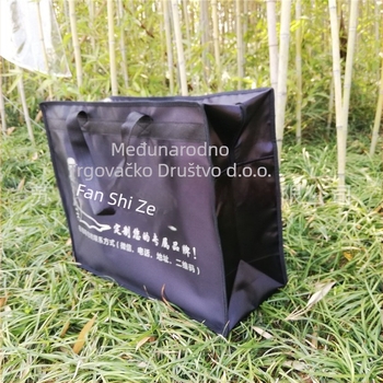 Pokrov za odjeću od perlatne imitacije kože s besplatnim otiskom logotipa — Fanze