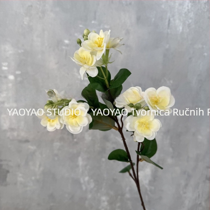 Umjetni jasmín buket s jednim stapom i više glavica, za svadbene fotografije i dekoracije izloga; Materijali: plastika, svila cvijeća; Obrada: Drugo; Svrha: Drugo