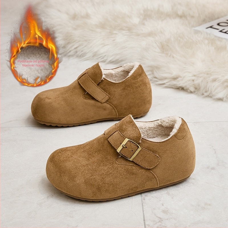 Birkenstock-stil mokasine s debelim platformom, gornji materijal od prave ovčje kože, unutrašnji dio od vune i kašmira, okrugli nos, peta 6–8 cm, potplat od prirodne gume