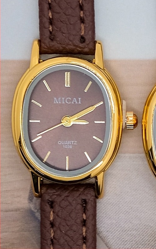 Micai Mc001 Analogni sat s ovalnim brojčanikom, kožni remen, kvarcni mehanizam