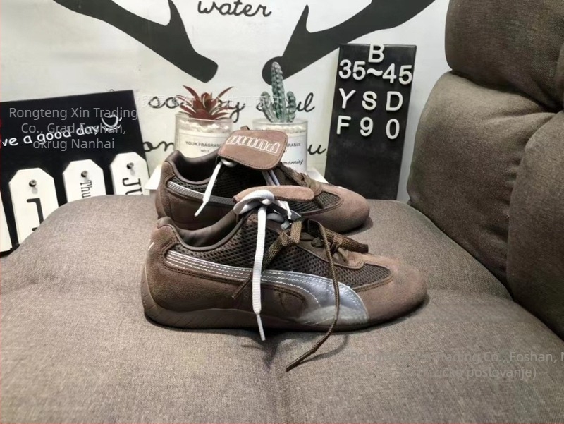 Unisex tenisice s gornjim dijelom od prave kože i mrežice, gumeni potplat, niski kroj, protivklizno