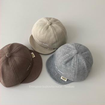 Bejbi kapa od pamuka s kupolastim oblikom i kratkim vizorom, topla i otporna na vjetar za uzrast 1–2 godine, zimski model 2024