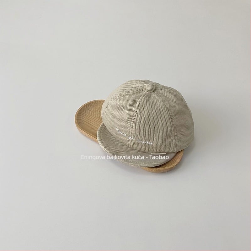 Bejbi kapa od pamuka s kupolastim oblikom i kratkim vizorom, topla i otporna na vjetar za uzrast 1–2 godine, zimski model 2024