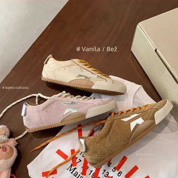 Ženske tenisice od nubuk velura - color-block, vezivanje, niska silueta, gumeni potplat