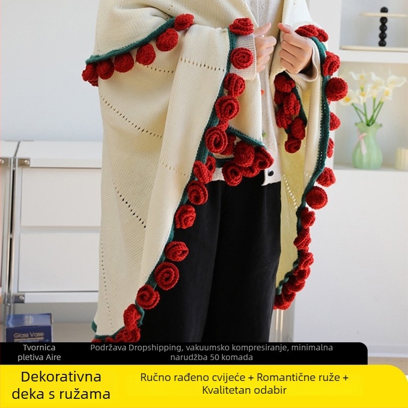 Deka s motivom ružnog buketa – ručno pletena akrilna deka, poklon za djevojku