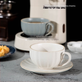 Set šalice za kavu i tanjurić od kameninske keramike, retro luksuzni stil, jednofarbni uzorak, 0,6 kg, mogućnost prilagodbe