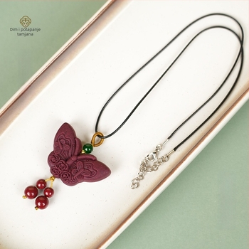 Viseći aromatski privjesak | Marka: Fragrance floats and sinks; Materijal: aromatske tvari kineskih biljnih lijekova; Stil: lagani luksuz; Izrada: polu ručna i polu mehanička