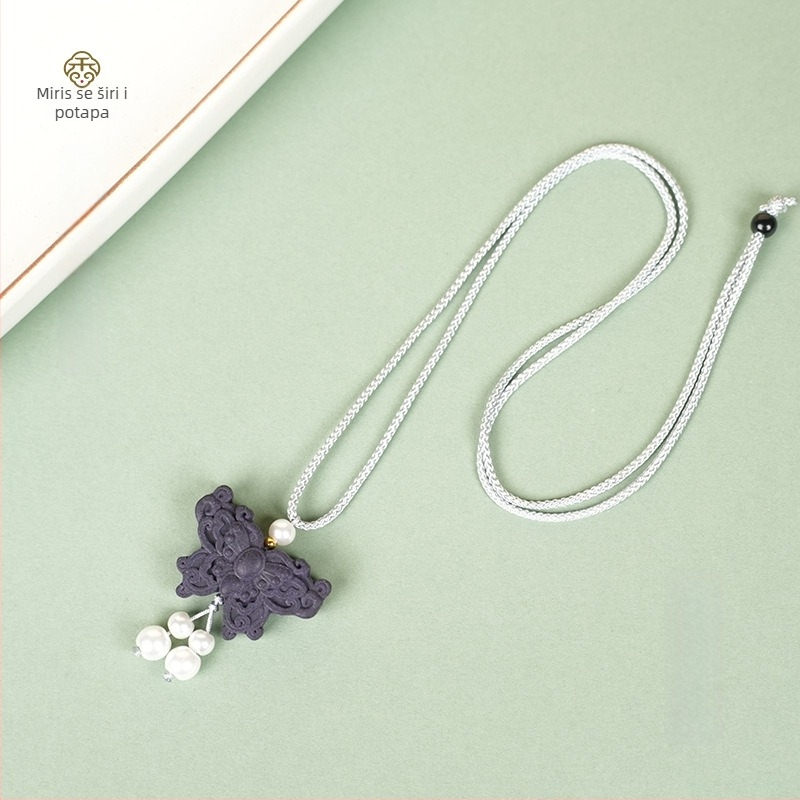 Viseći aromatski privjesak | Marka: Fragrance floats and sinks; Materijal: aromatske tvari kineskih biljnih lijekova; Stil: lagani luksuz; Izrada: polu ručna i polu mehanička