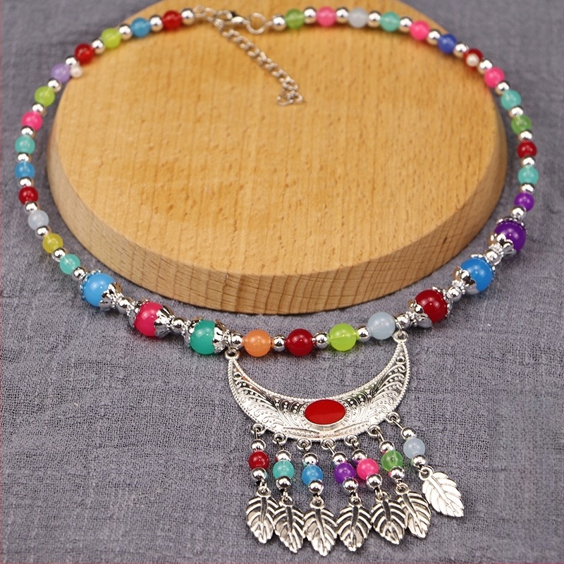 Etno stil ogrlice s cvjetnim dizajnom; materijal: tkanina i mješoviti materijali; brend: Confucianism and Yixiang; podrijetlo: Yunnan