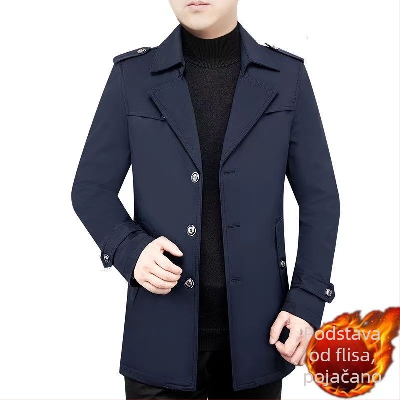 Kaput srednje duljine, s fleec podstavom, s kosim zatvaračem, s ovratnikom tipa sako, s kaišem, za zimu