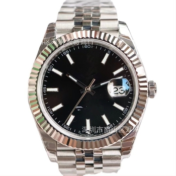 Mehanički ručni sat s mehanizmom Swiss ETA 3235, safirno staklo, vodootpornost 100 m, kućište i narukvica od nehrđajućeg čelika