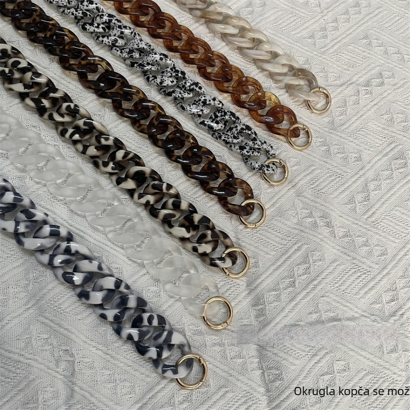 Plastični lančani kaiš za torbu, model Q-09, branda New meaning, ljeto 2022